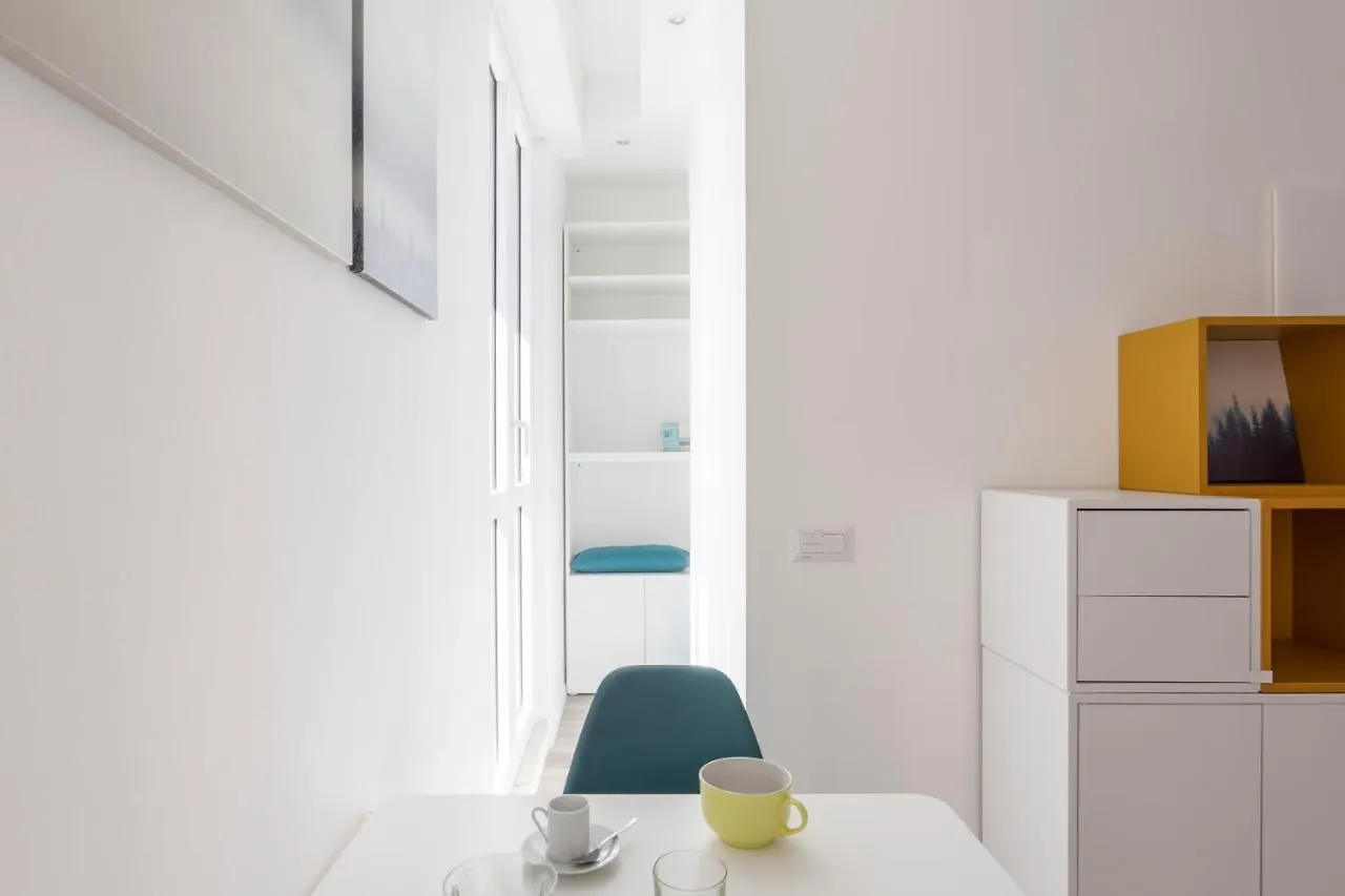 Skyview Nolo Studio Via Varanini Mediolan 0*,